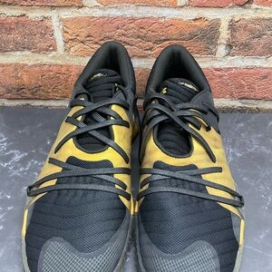 Under Armour Anatomix Spawn Low Basketball Shoes Black Gold Men’s Sneakers
